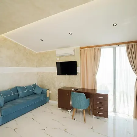 Hotel Arbeni *